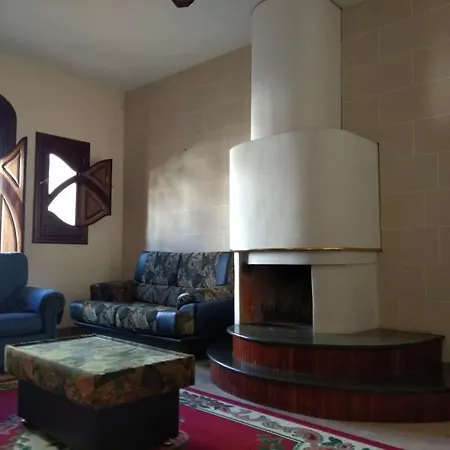 Quarto em Acomodações Particulares Marathana House